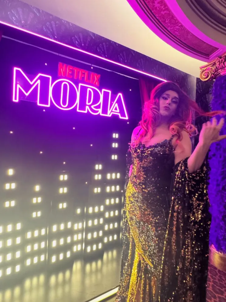 Hoy se recibe de comediante musical en Buenos Aires, produce obras y ya deslumbró en el Teatro Lola Membrives. Foto: Gentileza.