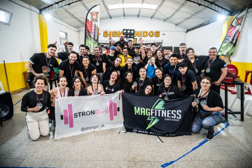 Lo mejor del powerlifting regional se reunió en el Club Fátima.