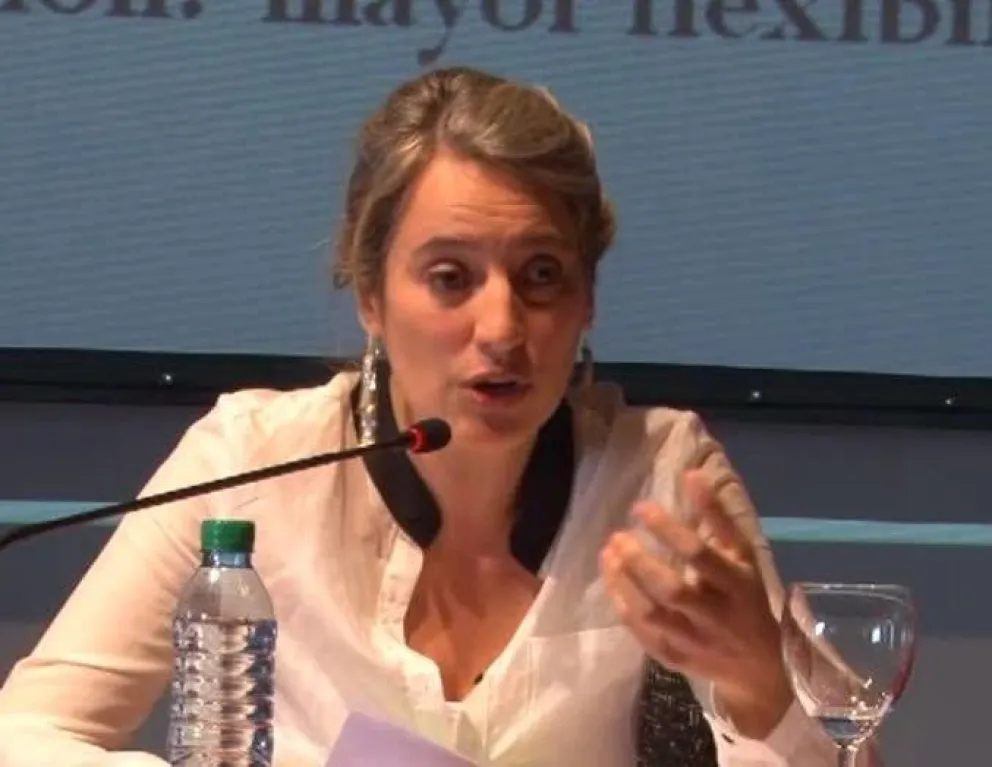 La investigadora Soledad Vercellino advierte sobre las lecturas patologizantes del consumo tecnológico en la infancia. Foto: Archivo de NoticiasNet.
