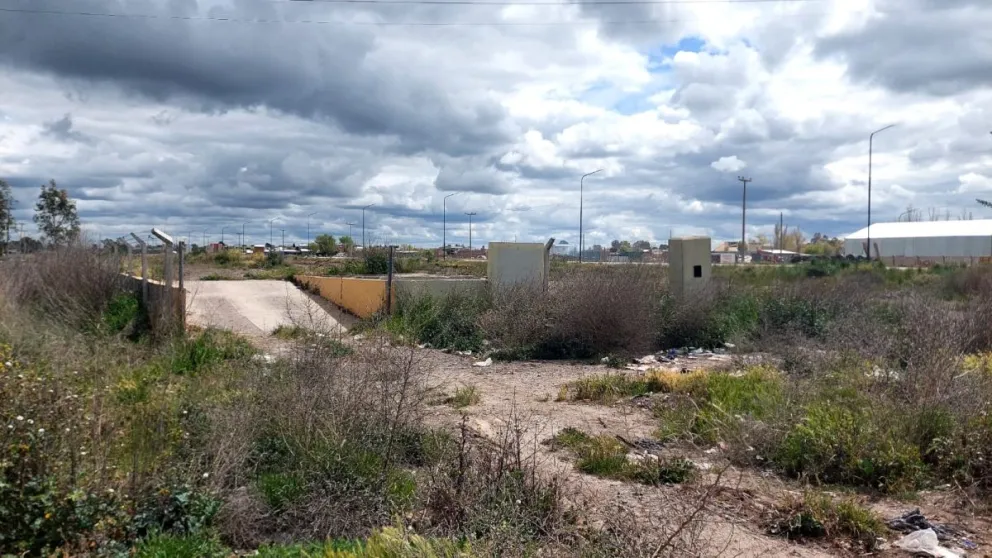 En mayo de 2024, el Municipio trasladó el servicio a la planta del GIRSU, a unos cuatro kilómetros del sector urbano, por los costos de mantenimiento y los reiterados hechos de vandalismo.  Foto: Gentileza.