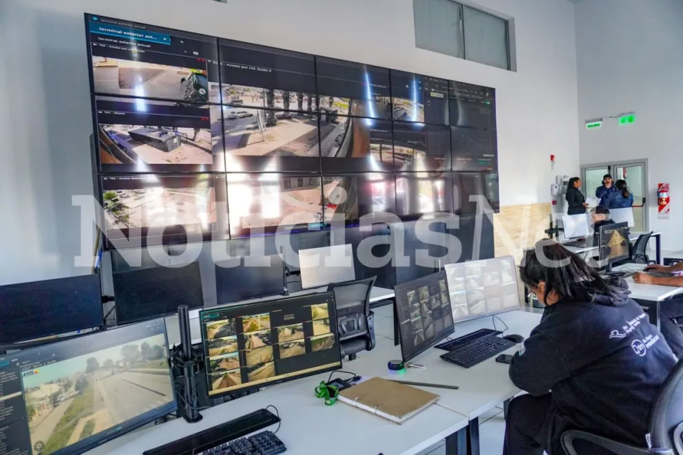 Río Negro avanza en la modernización de la seguridad provincial mediante servidores centralizados. Fotos Vanesa Schwemmler para NoticiasNet.