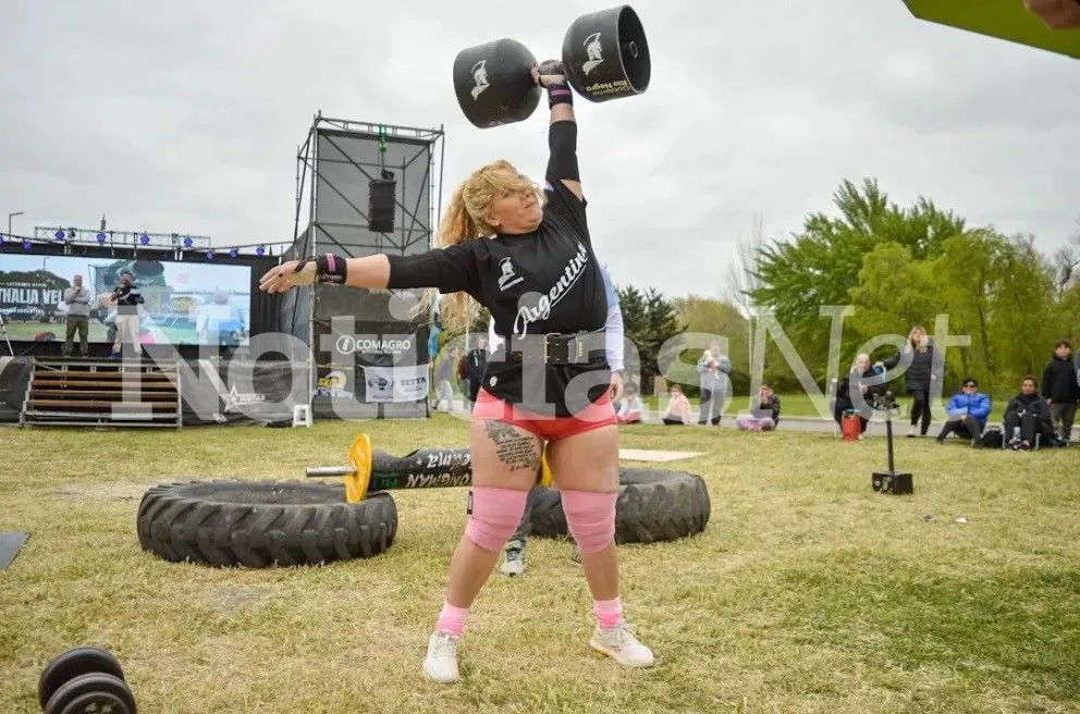 El evendo de "Strongman" reunió a una gran cantidad de personas en el Parque Ferreira de Viedma este último sábado. Fotos: NoticiasNet. 