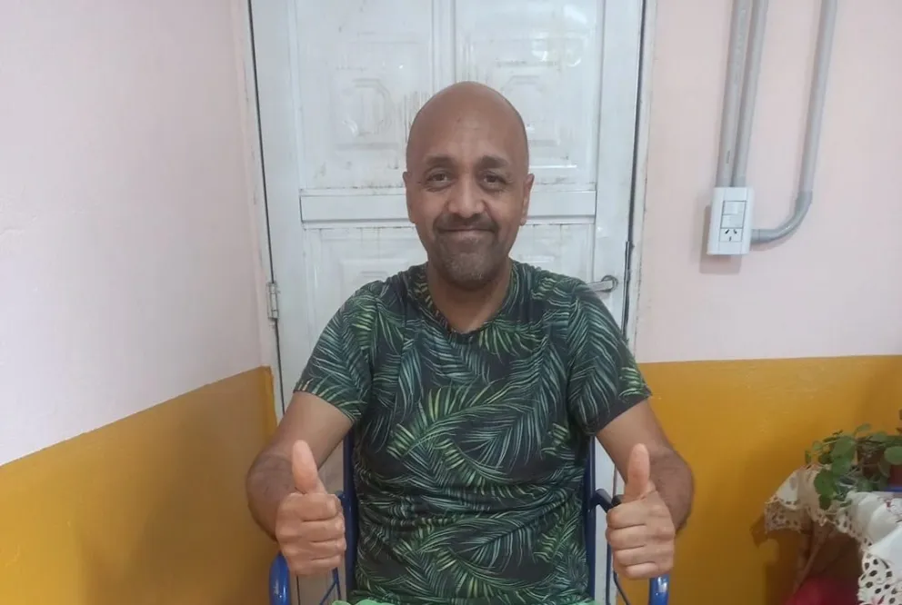 Cristian Menelik tiene diabetes y a esto se le sumó no tener sensibilidad en la planta de los pies, lo que llevó a las amputaciones. Foto: gentileza  