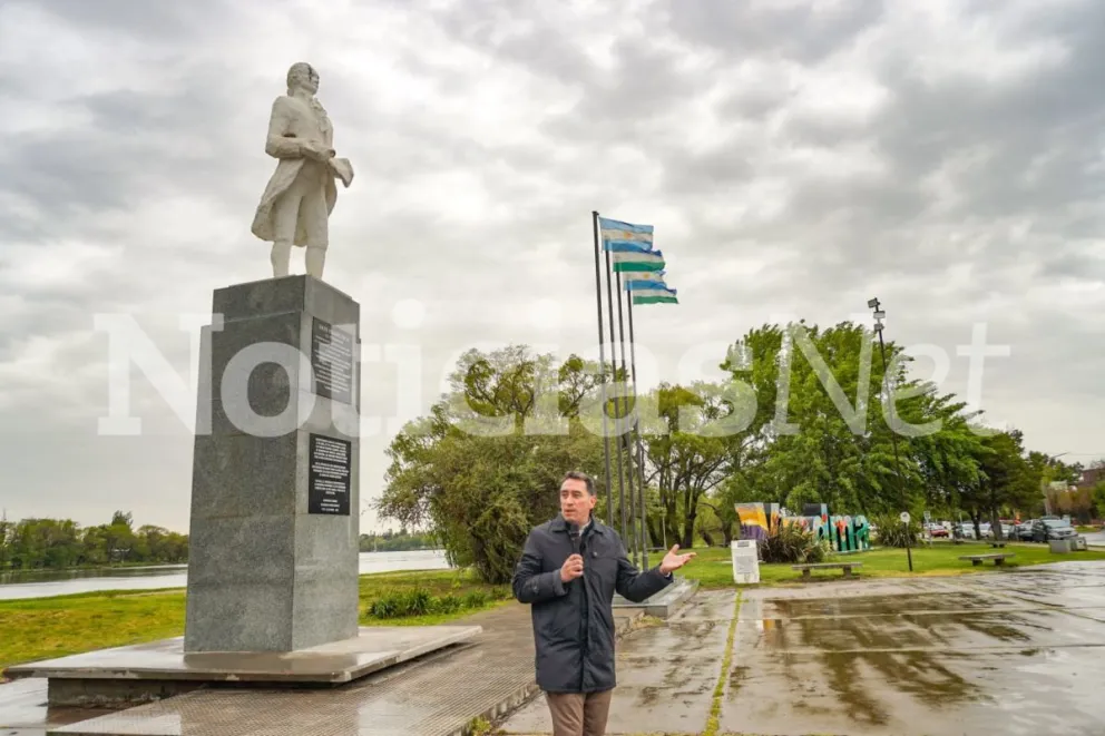 La terminal de ómnibus, el edificio municipal de calle Moreno y distintas obras viales y habitacionales forman parte de los proyectos afectados por el cambio en el financiamiento nacional. Fotos: Vanesa Schwemmler.