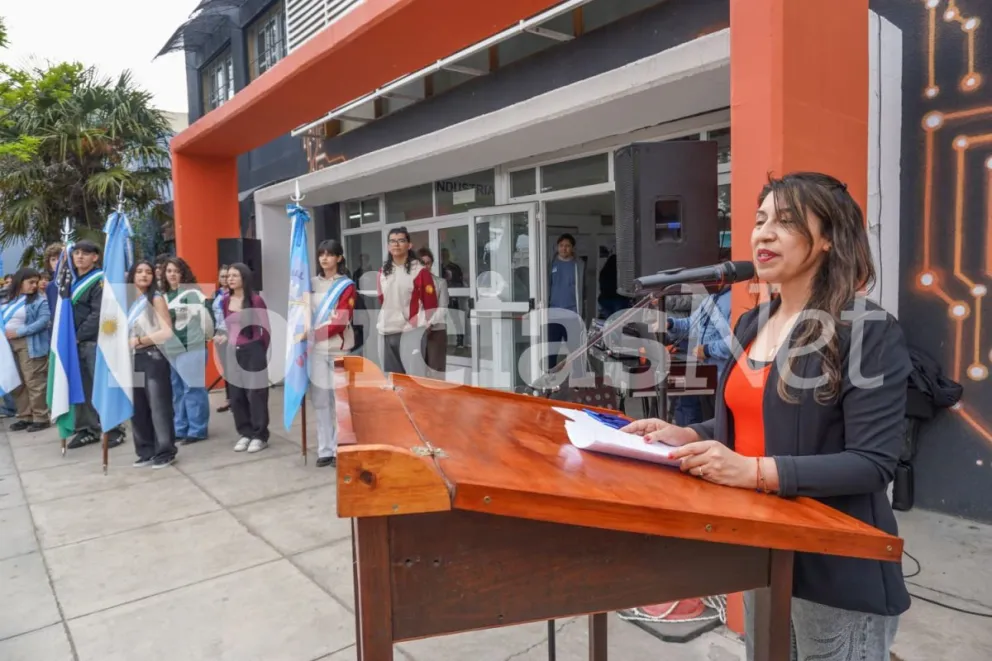 La institución abrió sus puertas este miércoles y jueves con recorridos guiados, homenajes a egresados y una muestra de los trabajos realizados en los talleres de la escuela. Fotos: Vanesa Schwemmler para NoticiasNet.