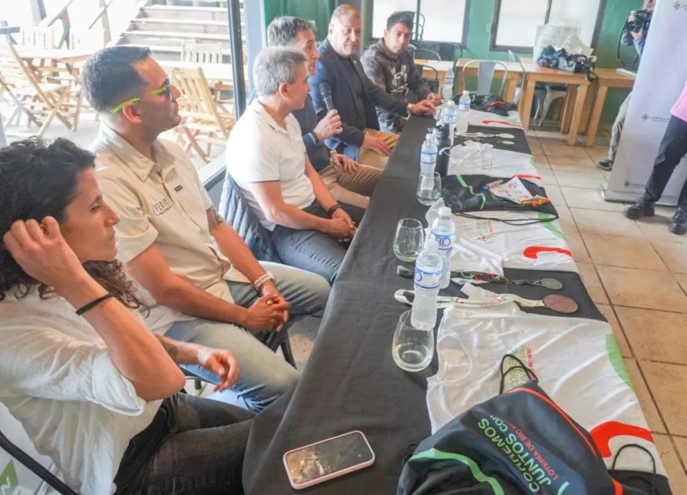 Presentación oficial de la carrera. Fotos Vanesa Schwemmler/ NoticiasNet.