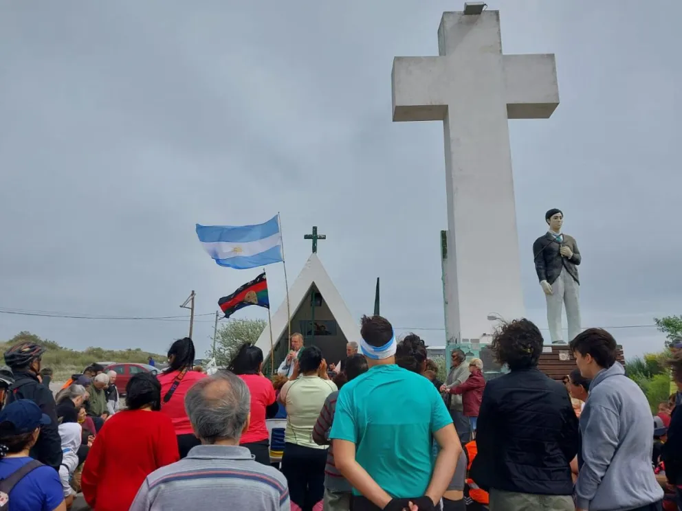 La caminata de 30 kilómetros culminará con una misa a las 15 en la capilla Stella Maris del balneario. El recorrido contará con acompañamiento de Seguridad Vial. Foto: Archivo.