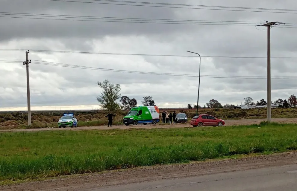 Fuerte choque en Viedma. Foto Gentileza Taxistas en Movimiento. 