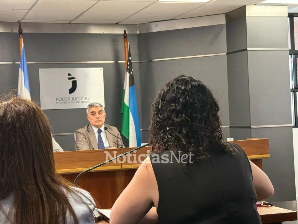 La fiscal Yanina Estela Passarelli pidió la impugnación de la absolución del docente de clown Pablo Mario, ante el Tribunal de Impugnación presidido por el juez Miguel Ángel Cardella. Fotos NoticiasNet. 