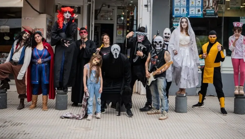 Este sábado 31, desde las 16 horas, el terror llegará a la capital rionegrina. Fotos: Gentileza. 
